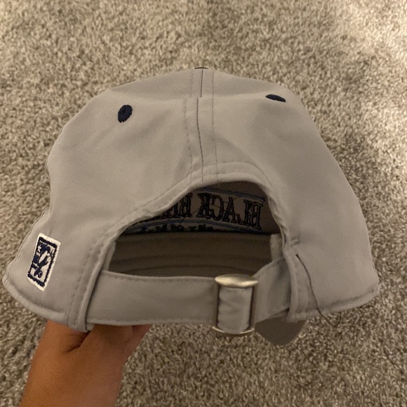 University of Maine hat - Picture 2 of 3